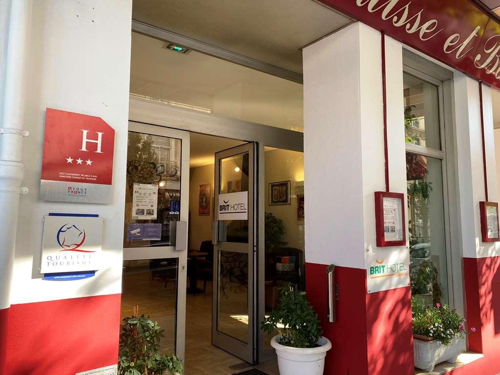Hotel Campanile Grenoble Centre Gare Esterno foto
