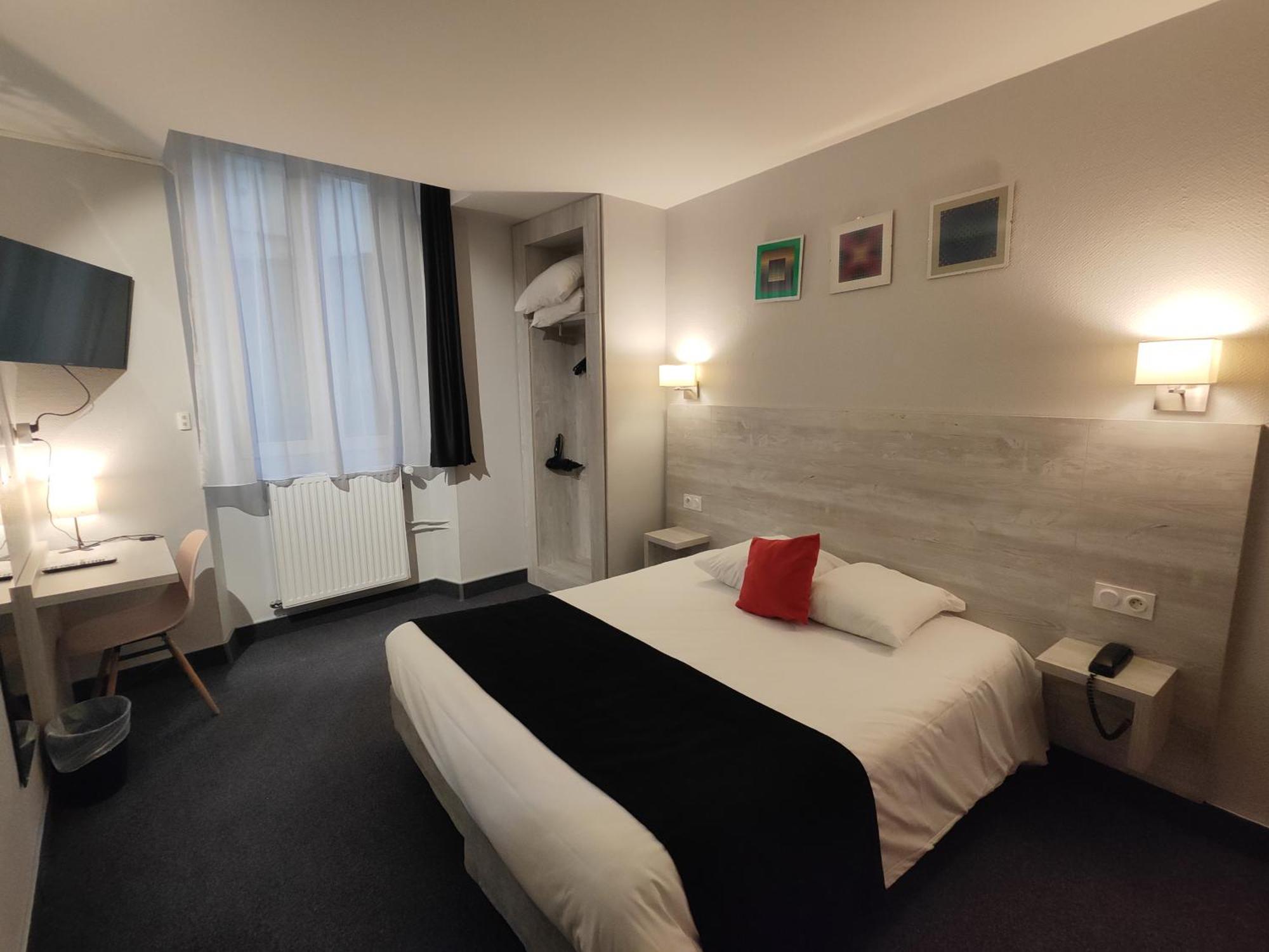 Hotel Campanile Grenoble Centre Gare Esterno foto
